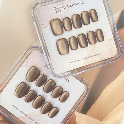 N04 Deep Mocha Cat Eye