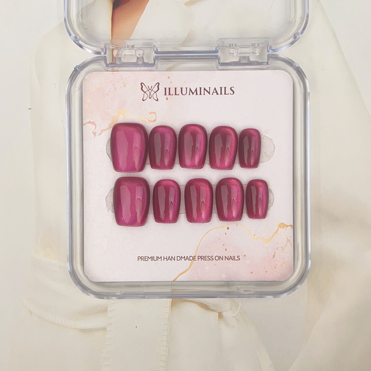 N32 Berry Velvet Cat Eye