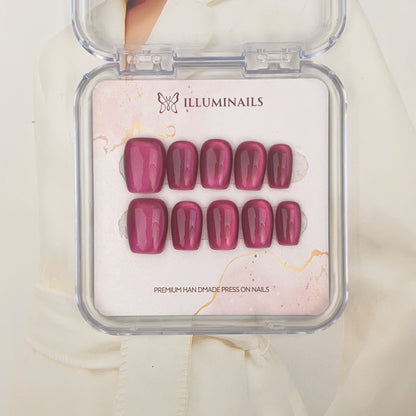 N32 Berry Velvet Cat Eye