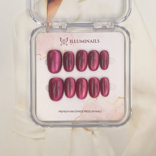 N32 Berry Velvet Cat Eye