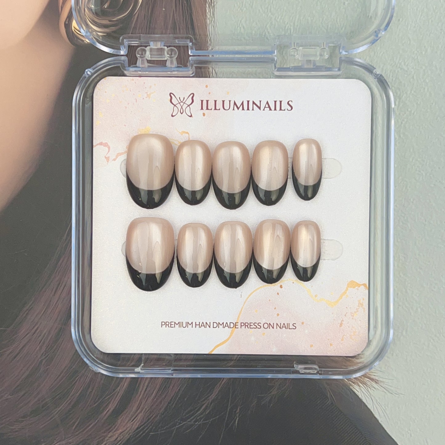 N39 Black French Cat Eye