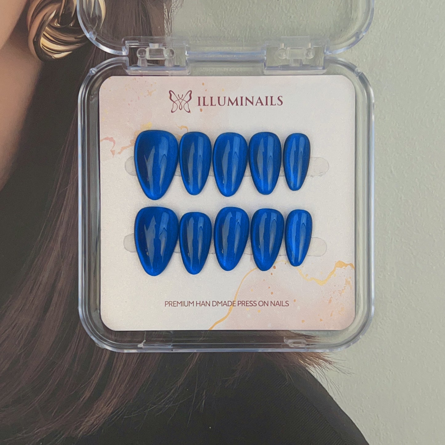 N41 Sapphire Blue Cat Eye