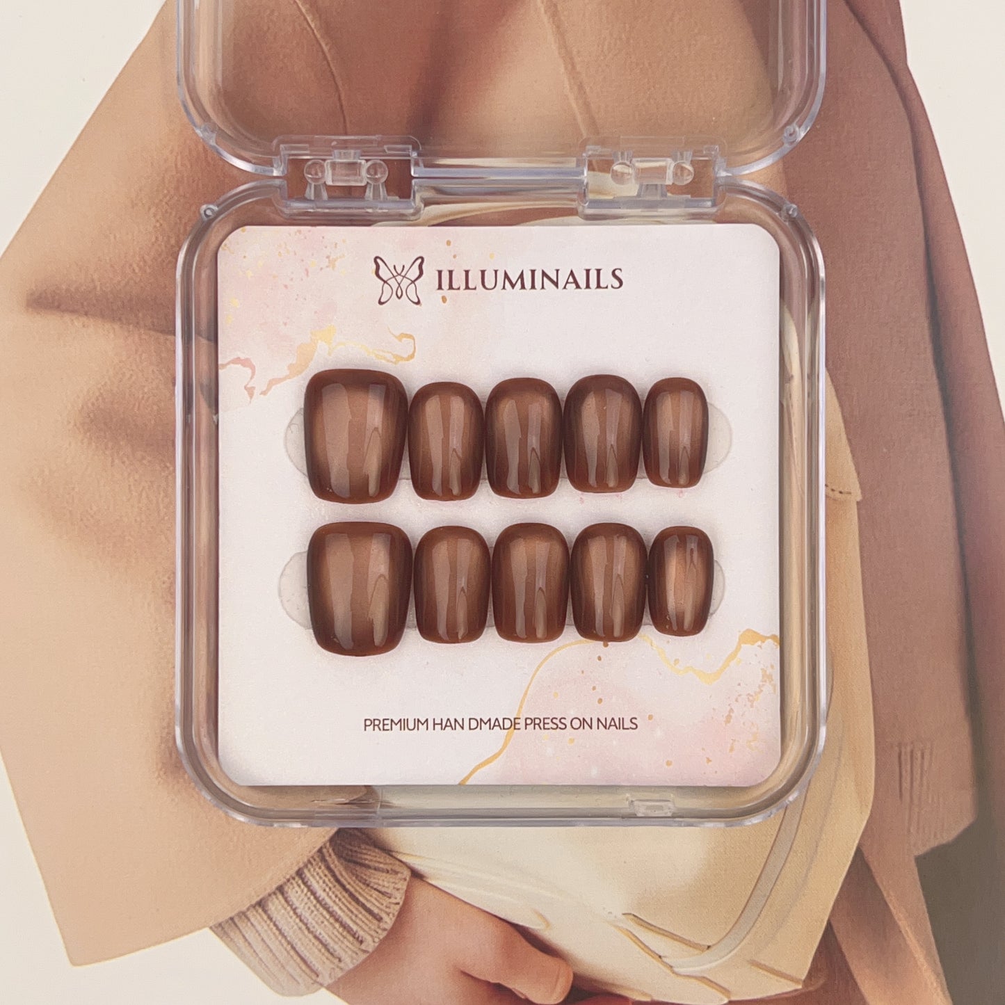 N67 Chestnut Caramel Cat Eyes