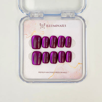 N38 Velvet Plum Cat Eye