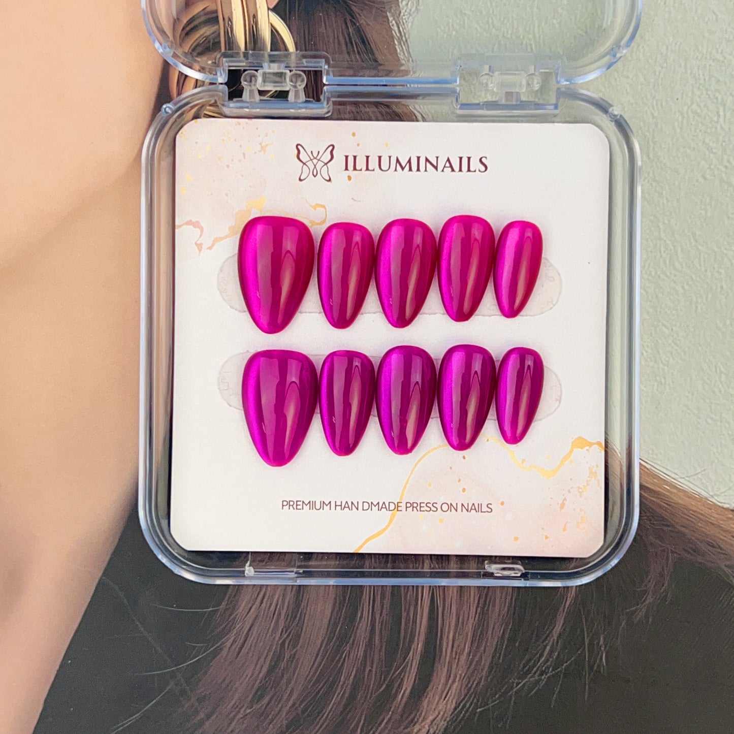 N69 Fuchsia Flame Cat Eye