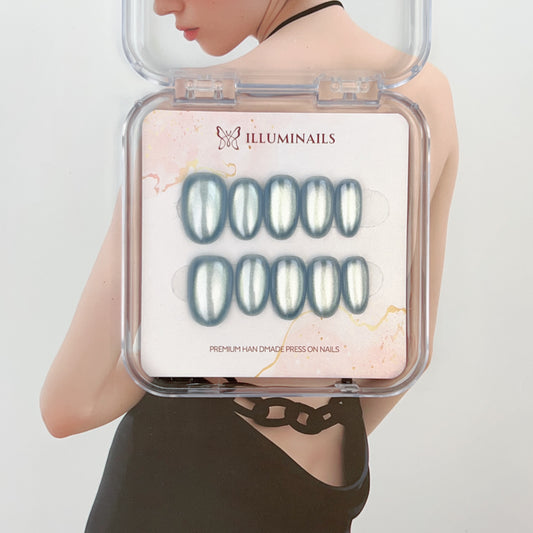 N34 Light Blue Cat Eye Glaze