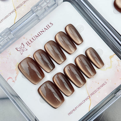 Deep Mocha Cat Eye press-on nails, alternate product view 6