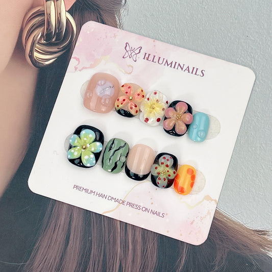 Botanical Bliss press-on nails, main product view