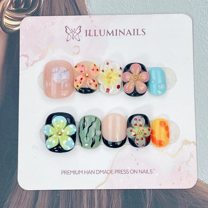 Botanical Bliss press-on nails, alternate product view 2