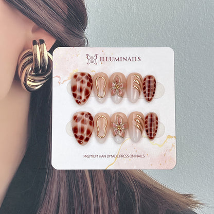 Petal Shell press-on nails, alternate product view 2