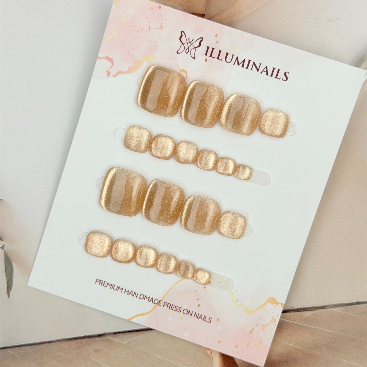 Champagne Gold cat eye press-on toenails