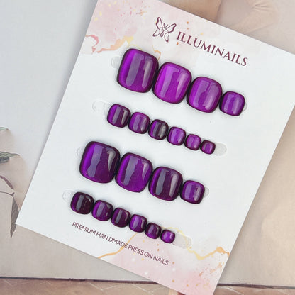 Deep Purple cat eye press-on toenails