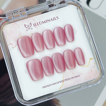 Pink Lady rose pink cat eye press-on nails in Medium Square shape