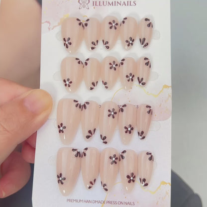Mocha Flora